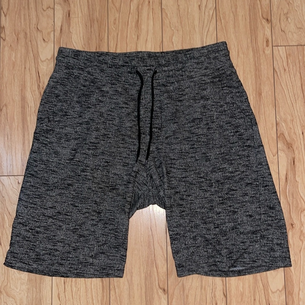 Carbon shorts